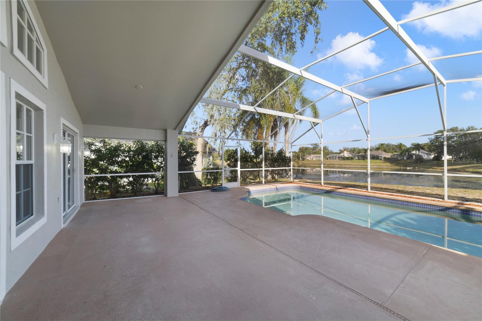 Image 22 of 25 For 620 Sunridge Woods Boulevard