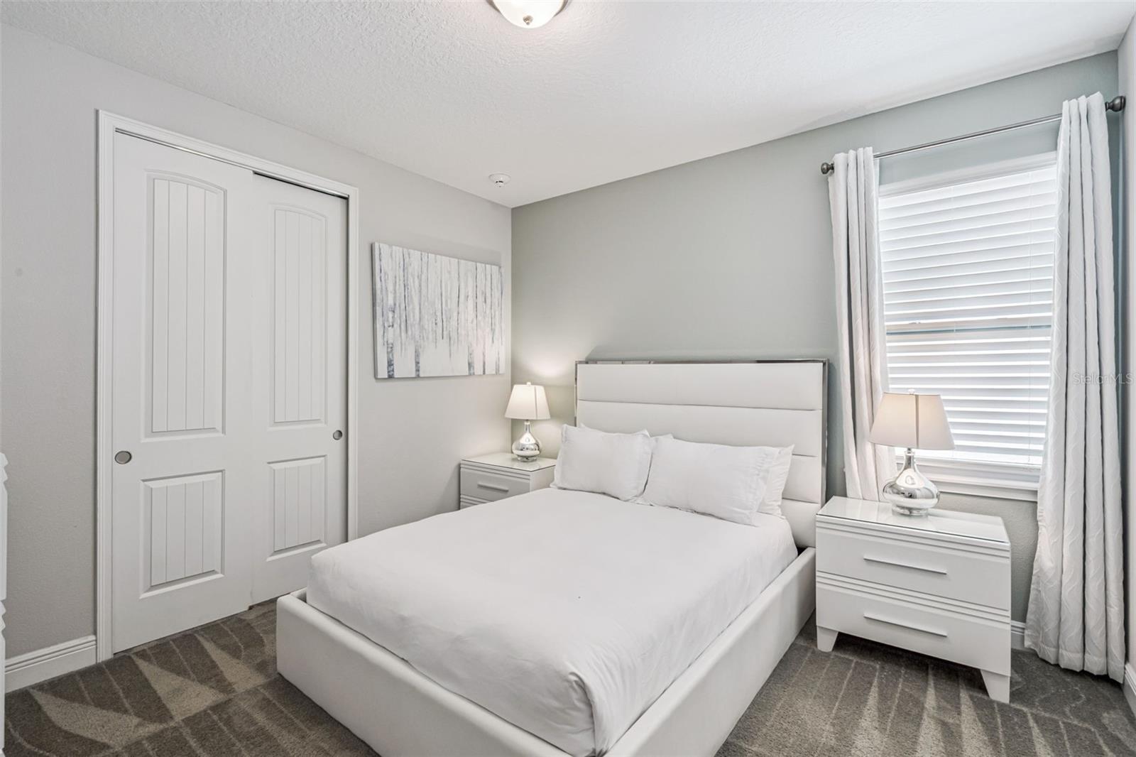 Image 35 of 72 For 7649 Fairfax Drive