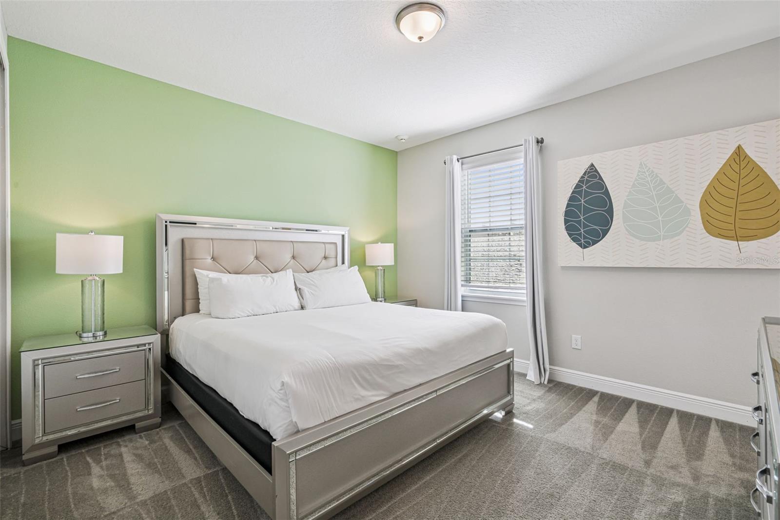 Image 43 of 72 For 7649 Fairfax Drive