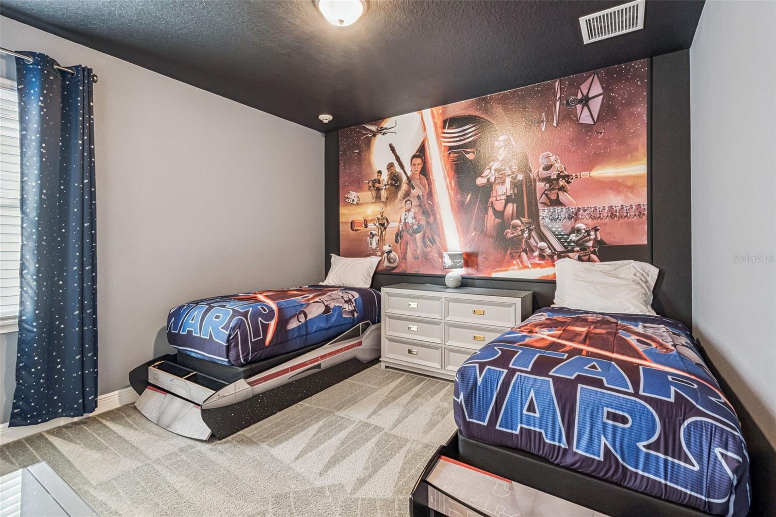 Image 7 of 72 For 7649 Fairfax Drive