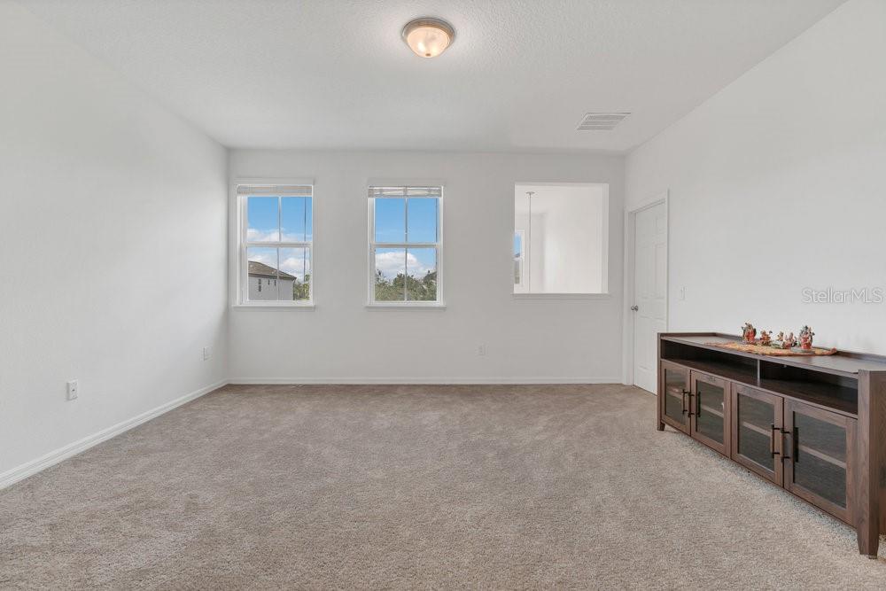 Image 22 of 42 For 12880 Westside Village Loop