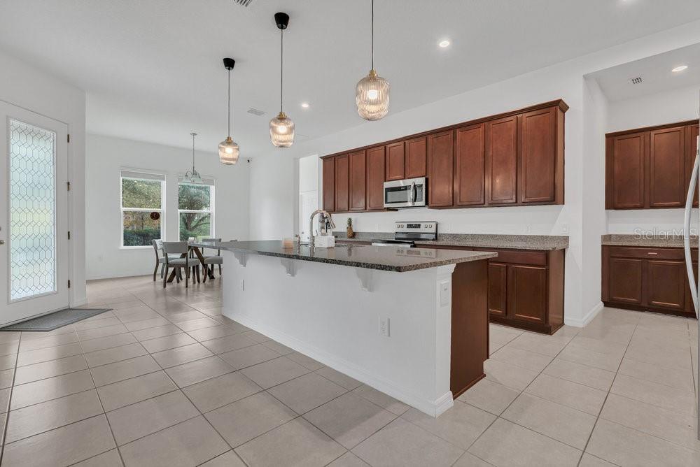 Image 8 of 42 For 12880 Westside Village Loop