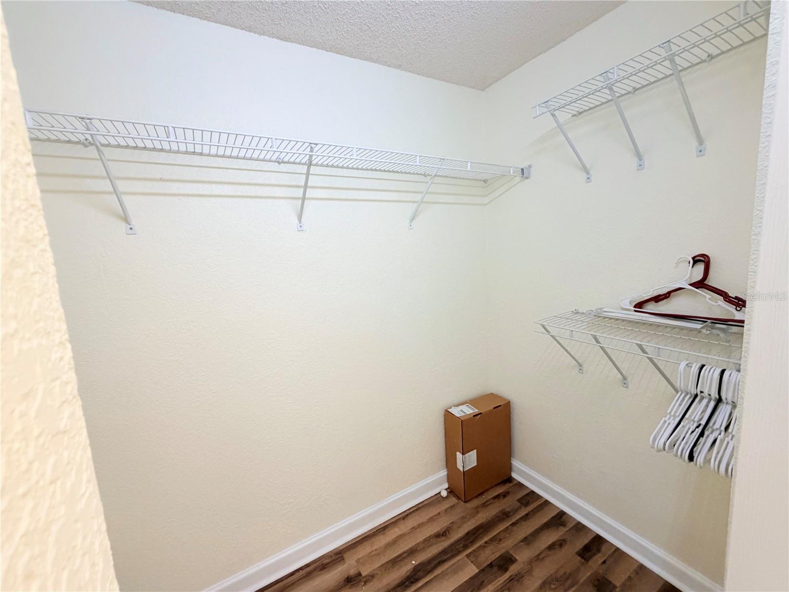 Image 16 of 31 For 940 Douglas Avenue 154