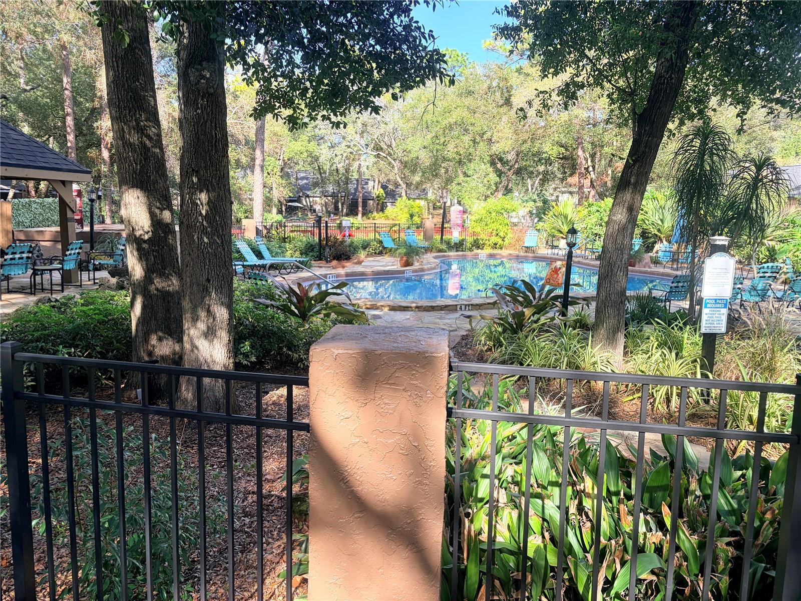 Image 25 of 31 For 940 Douglas Avenue 154