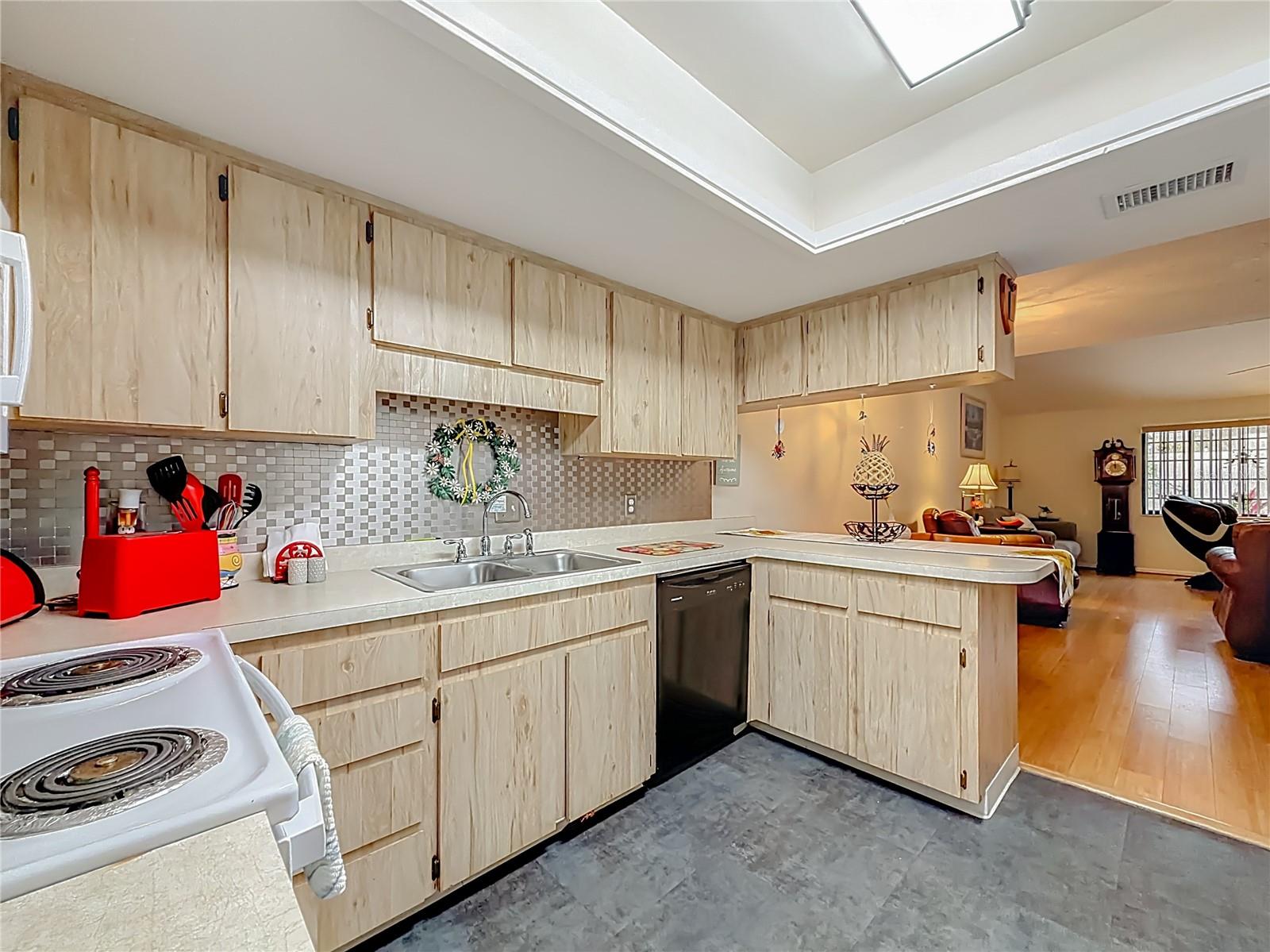 Image 34 of 50 For 3703 16th Place