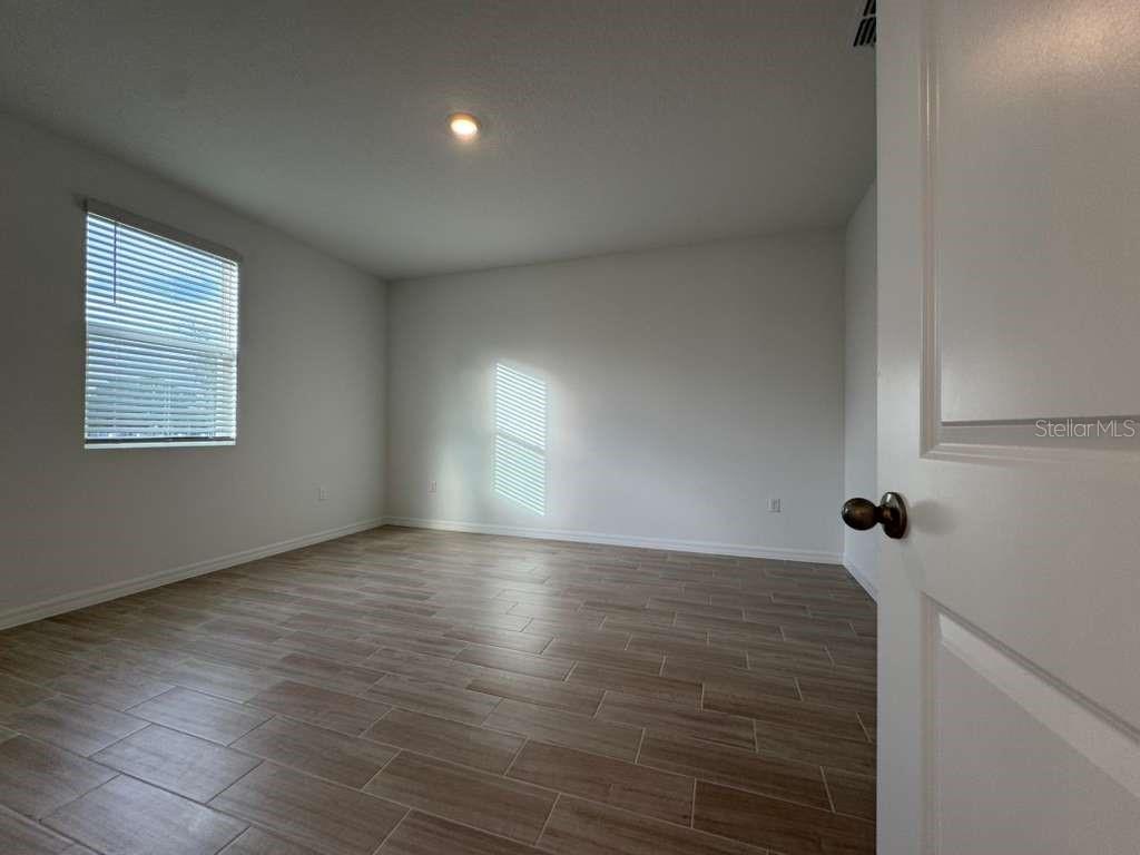 Image 19 of 31 For 30167 Rustic Mill Street