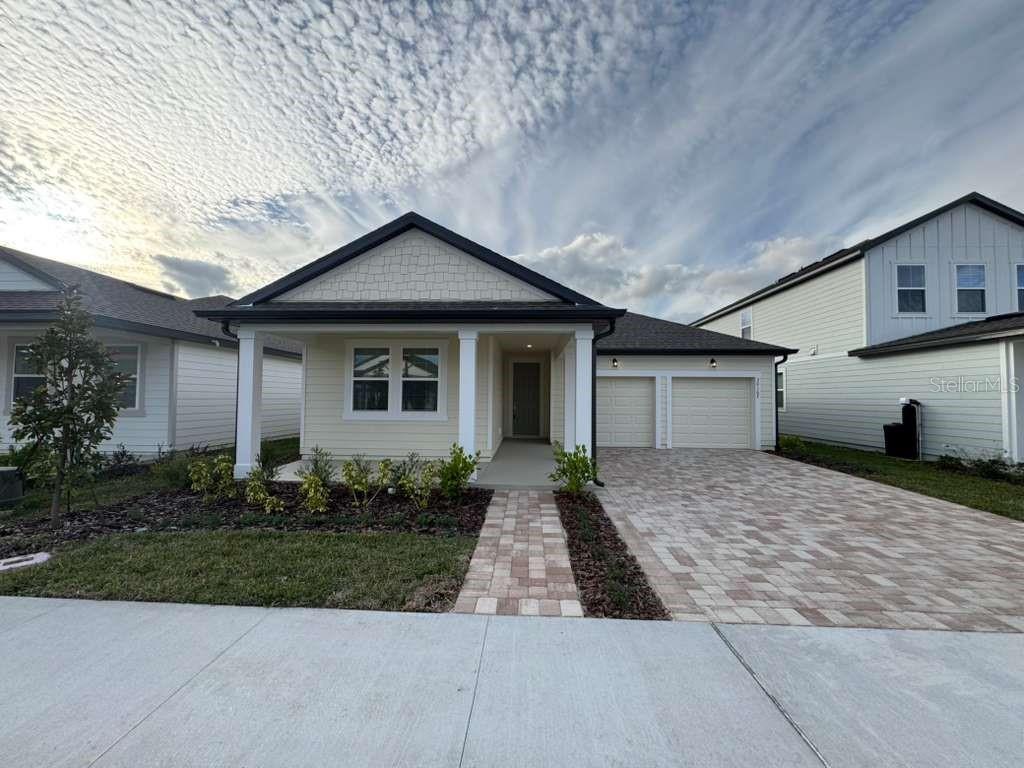 Image 4 of 31 For 30167 Rustic Mill Street