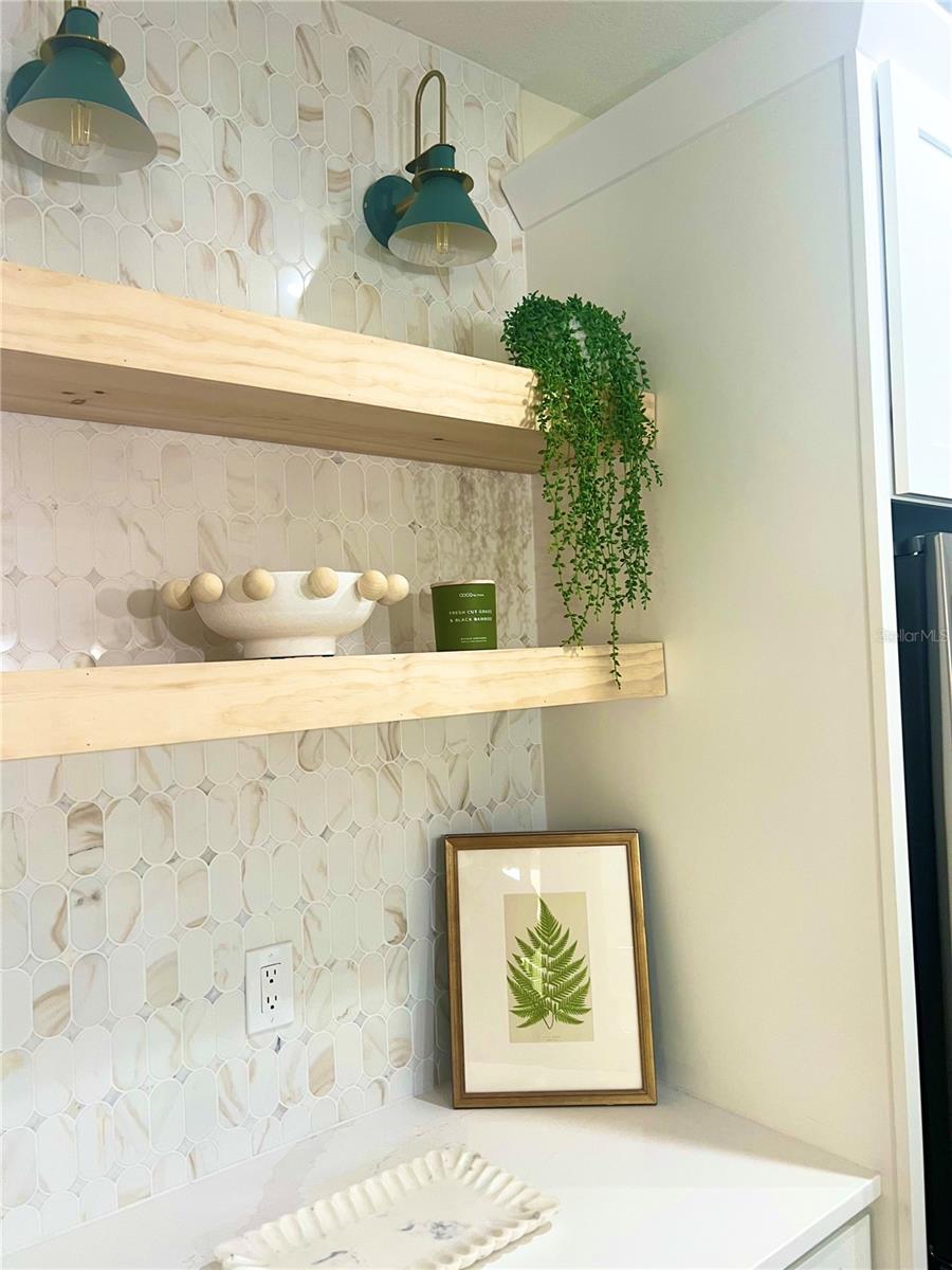 Image 10 of 13 For 860 Orange Avenue 172