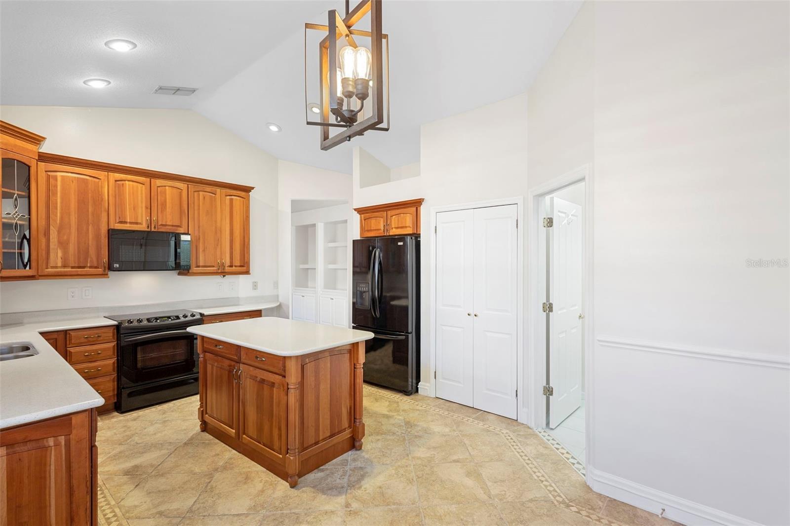 Image 15 of 48 For 839 Bentley Green Circle