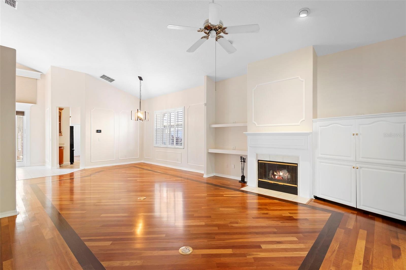 Image 8 of 48 For 839 Bentley Green Circle