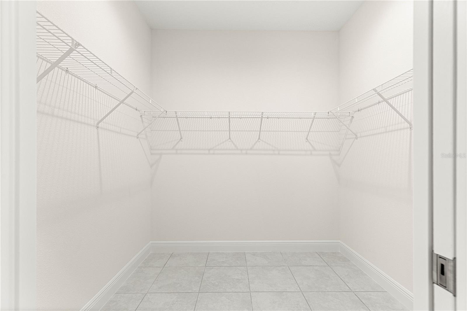 Image 33 of 49 For 12185 98 Street