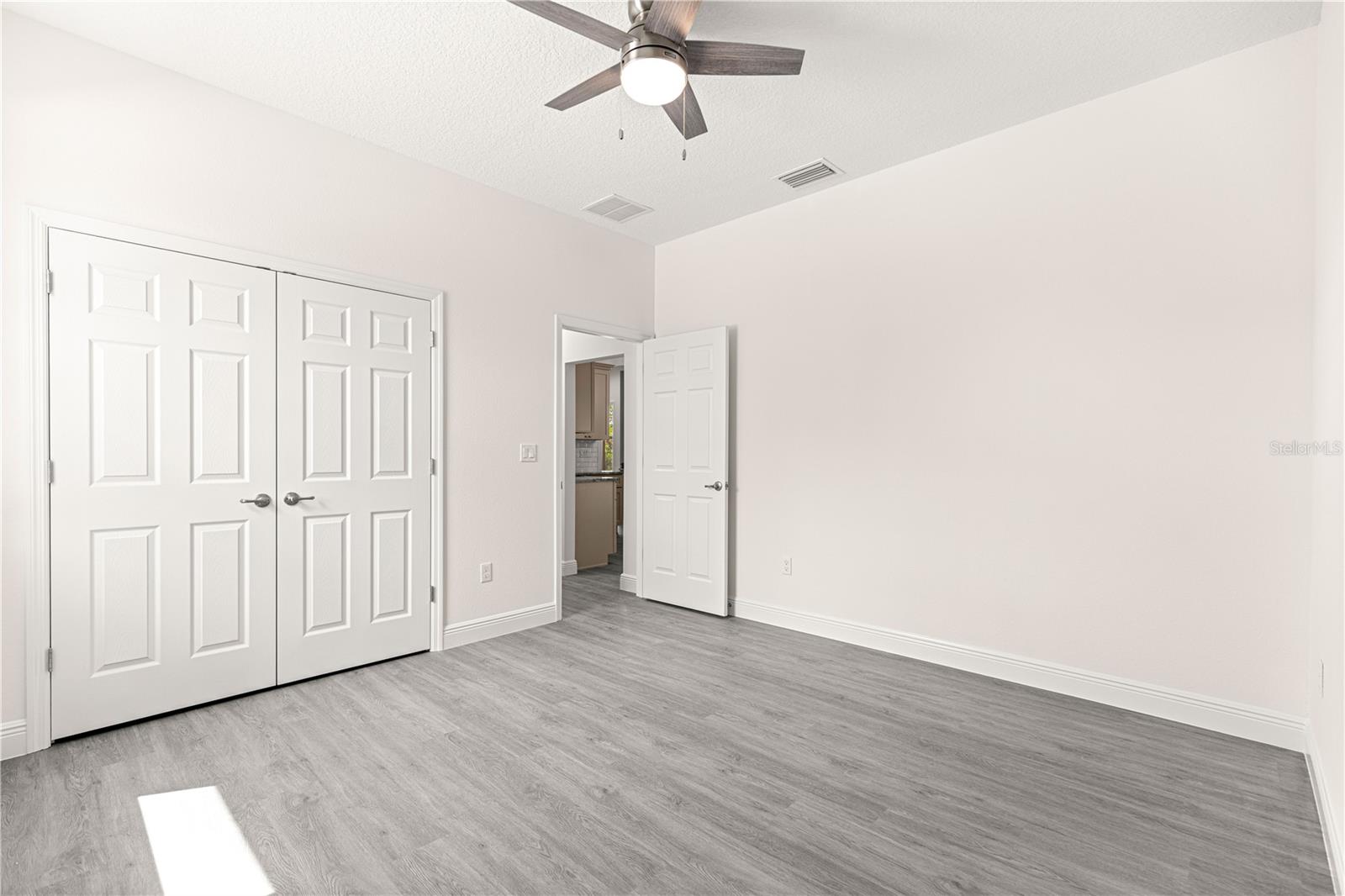 Image 40 of 49 For 12185 98 Street