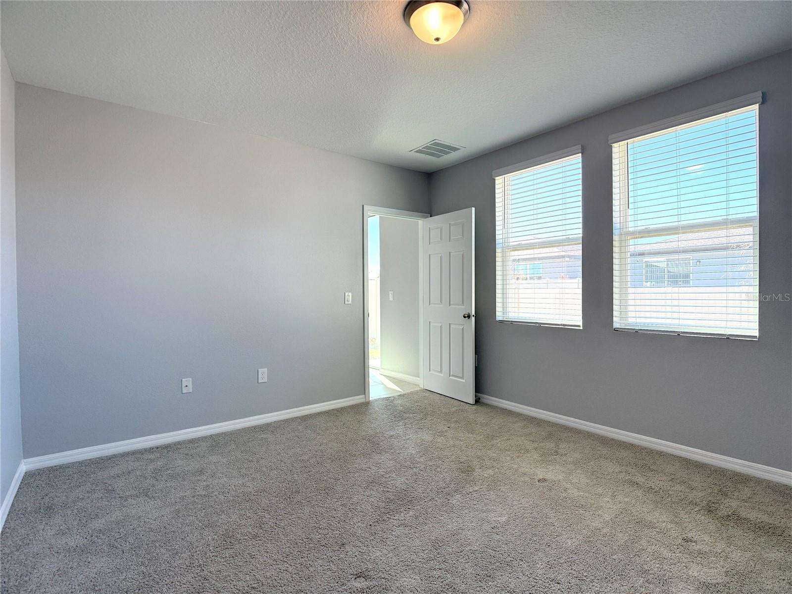 Image 11 of 41 For 3063 Laurel Oak Lane