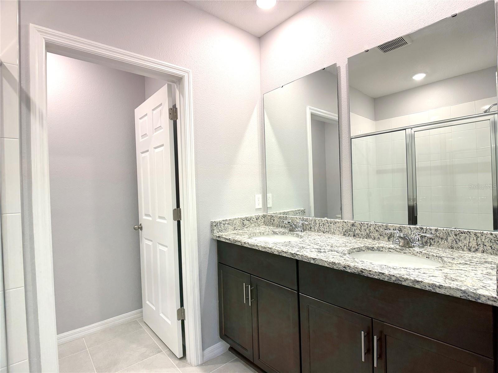 Image 12 of 41 For 3063 Laurel Oak Lane