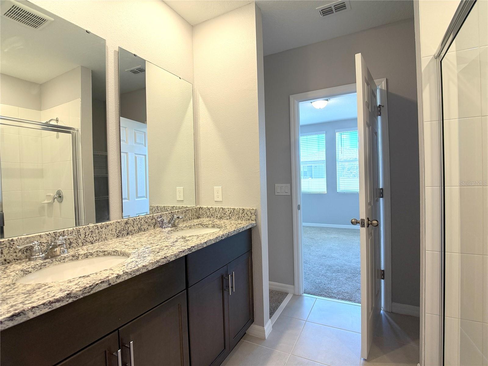 Image 13 of 41 For 3063 Laurel Oak Lane