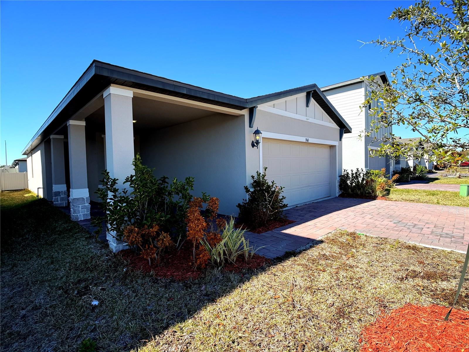 Image 25 of 41 For 3063 Laurel Oak Lane