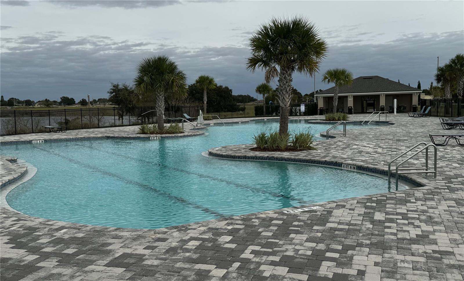 Image 28 of 41 For 3063 Laurel Oak Lane