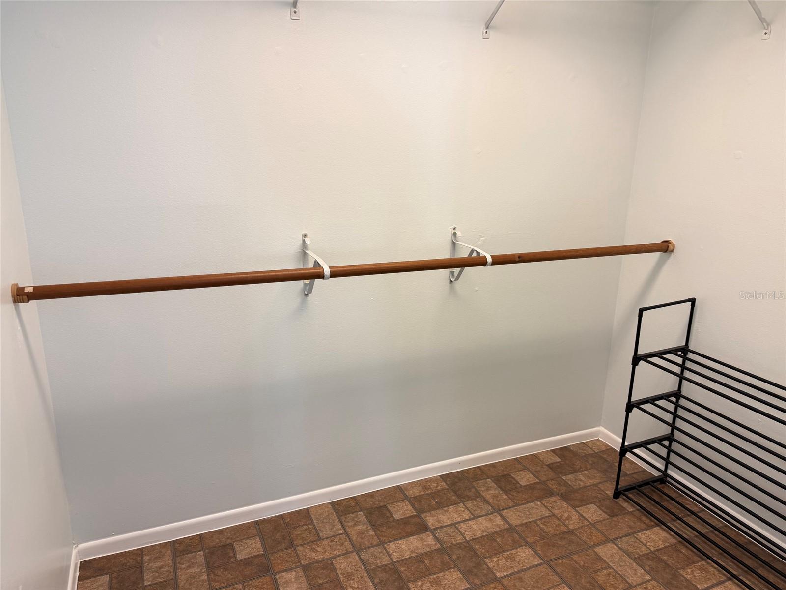 Image 8 of 17 For 2417 Abbey Avenue