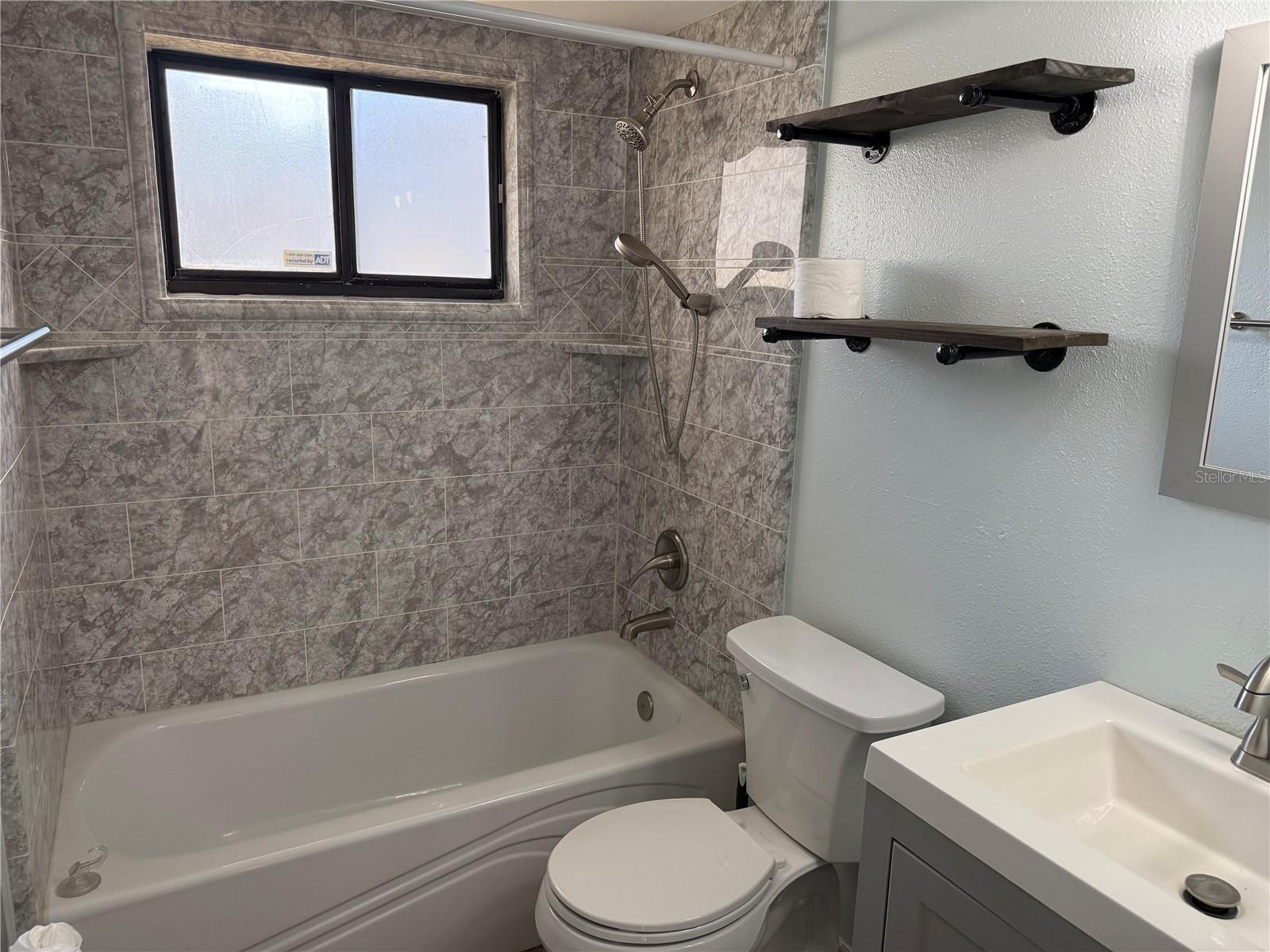 Image 9 of 17 For 2417 Abbey Avenue