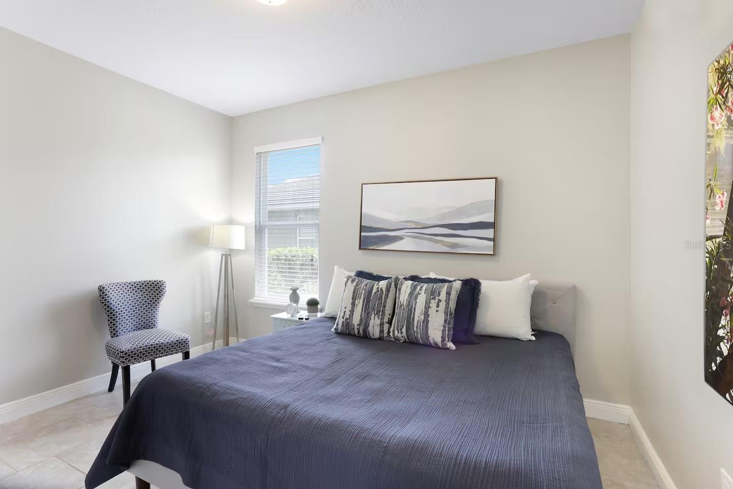 Image 21 of 39 For 4179 Oaktree Drive