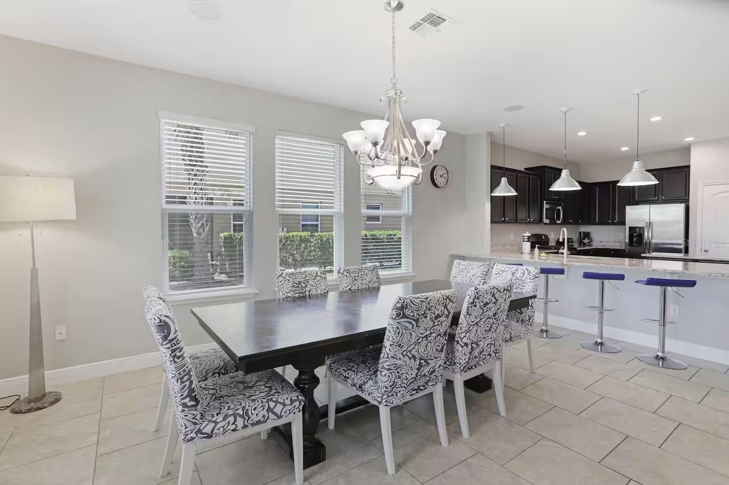 Image 8 of 39 For 4179 Oaktree Drive