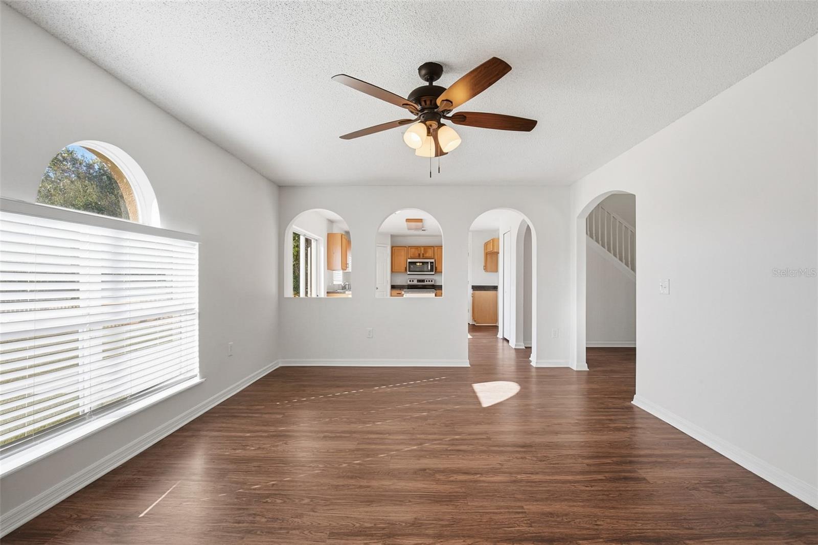 Image 13 of 45 For 31518 Earn Drive