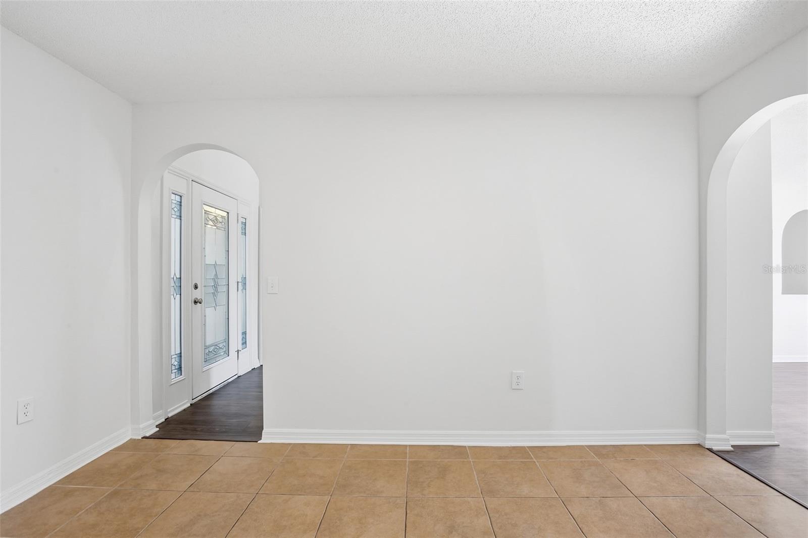 Image 9 of 45 For 31518 Earn Drive