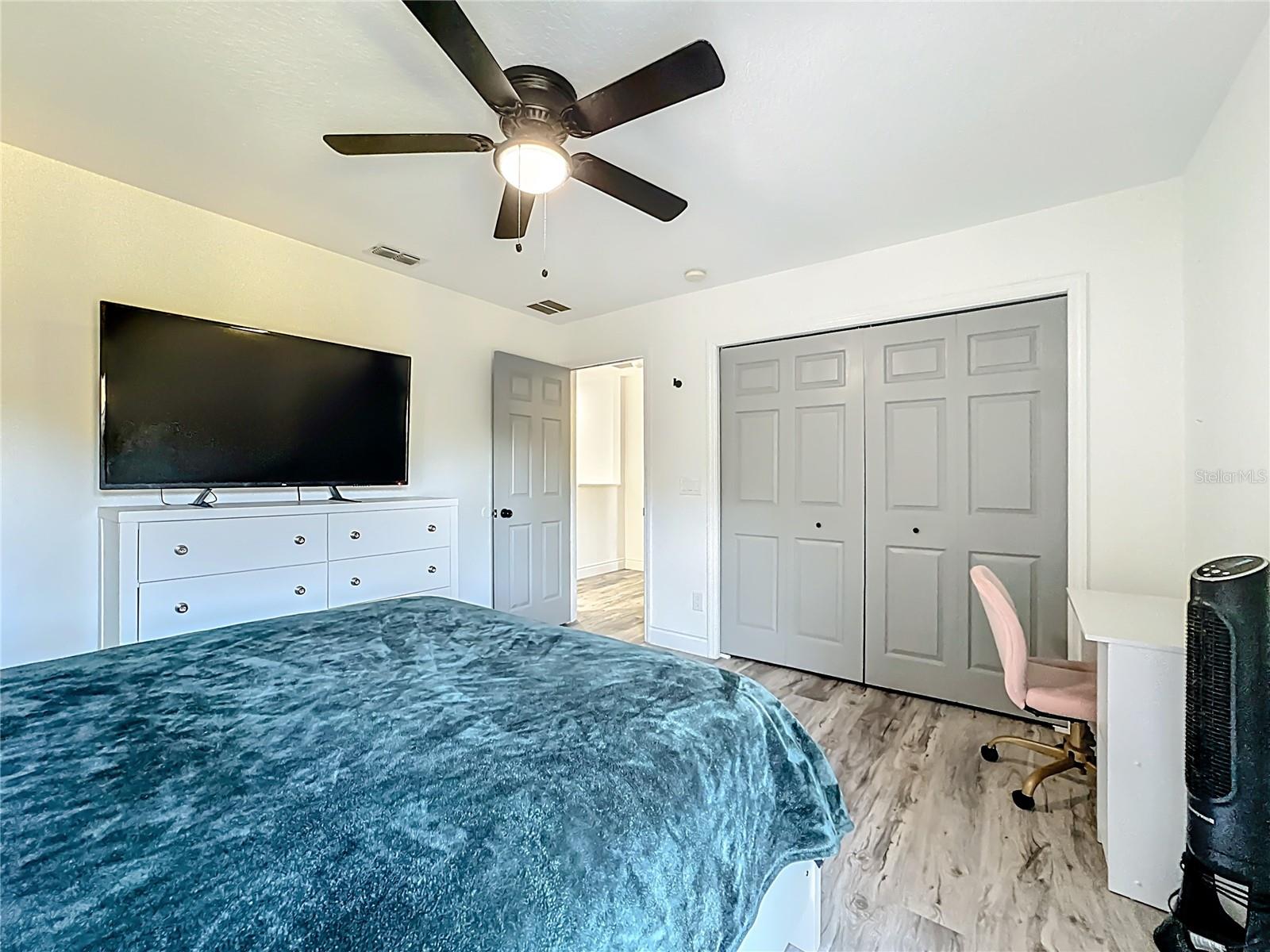 Image 47 of 67 For 13841 Chihuly Court