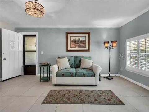 Image 5 of 14 For 1746 Dormont Lane