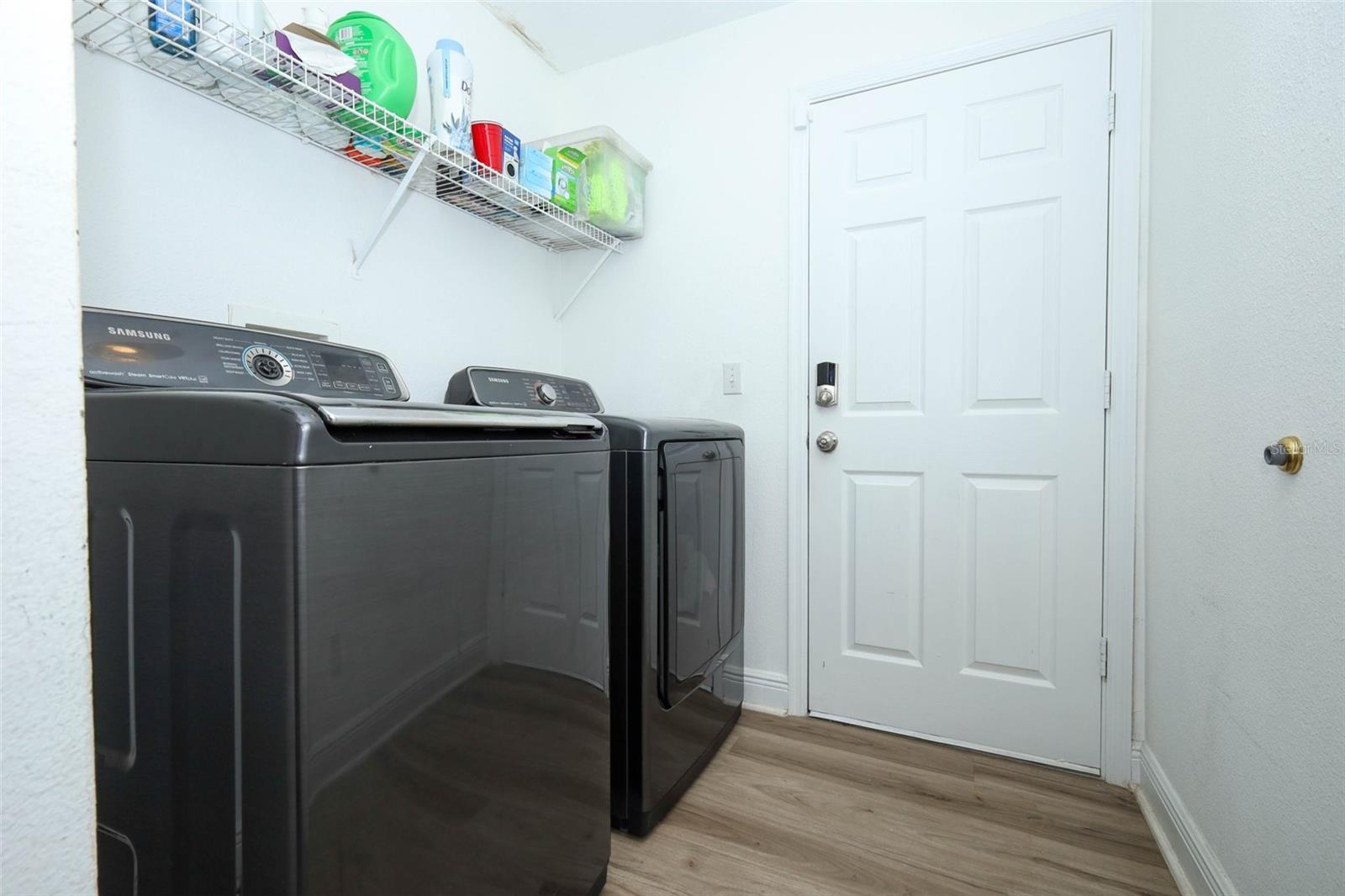 Image 21 of 30 For 1319 Rain Forest Lane