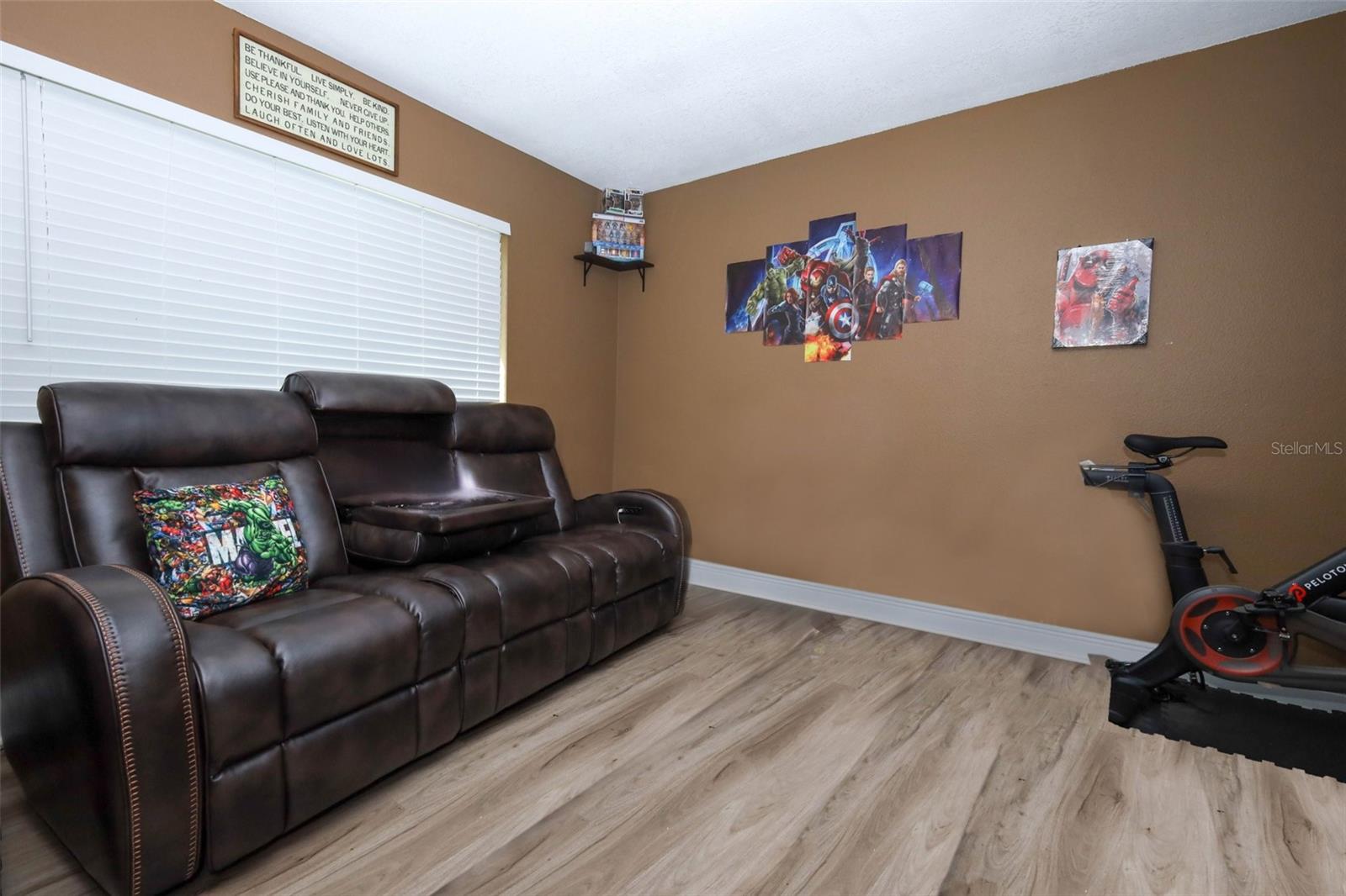 Image 5 of 30 For 1319 Rain Forest Lane