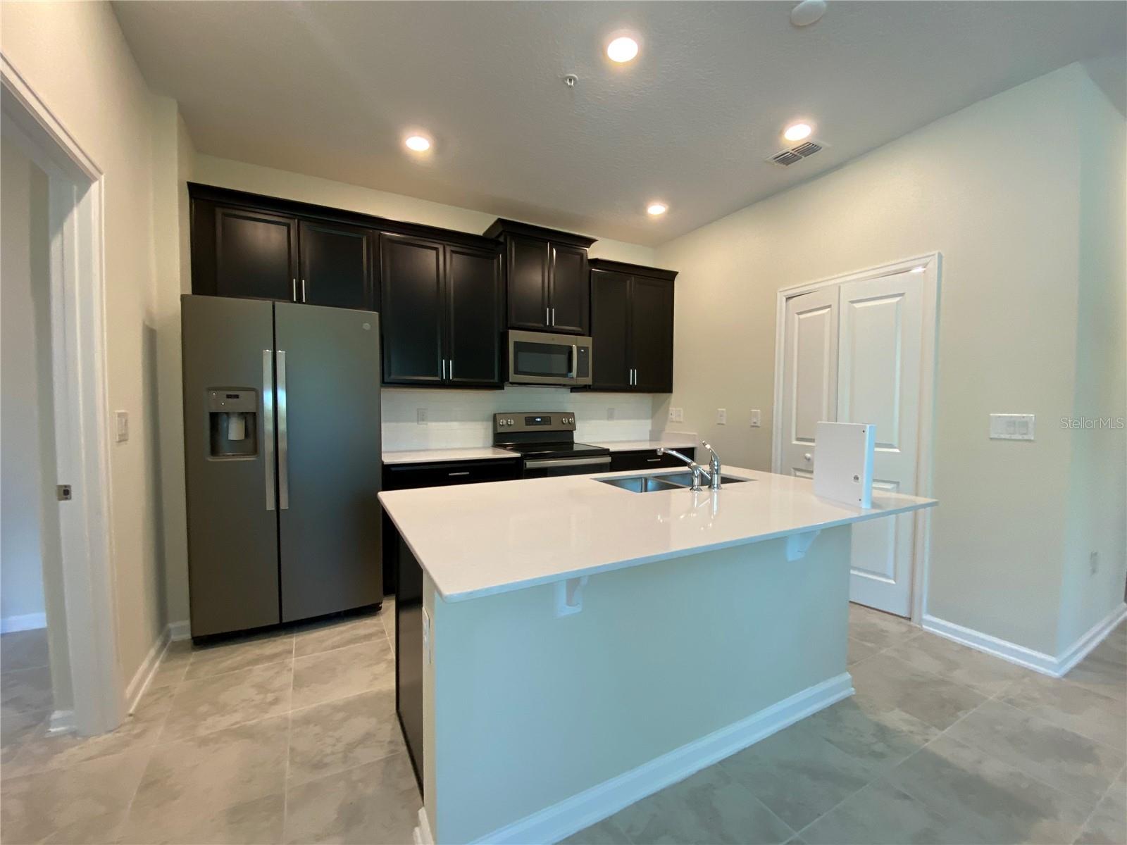 Image 8 of 19 For 2999 Aqua Virgo Loop 1