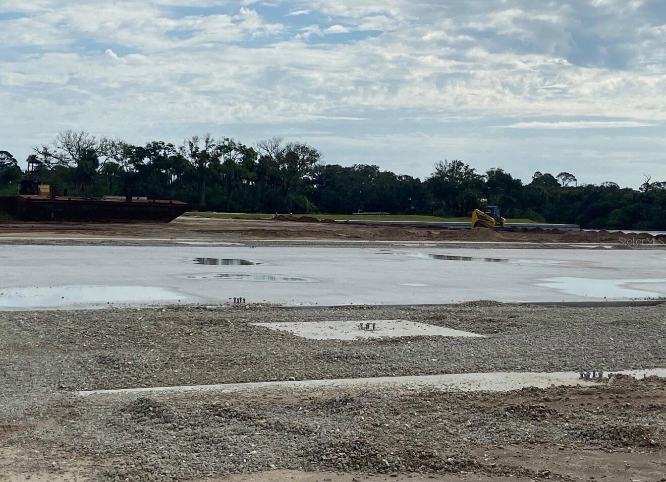 Image 5 of 7 For 1 Menorca Way