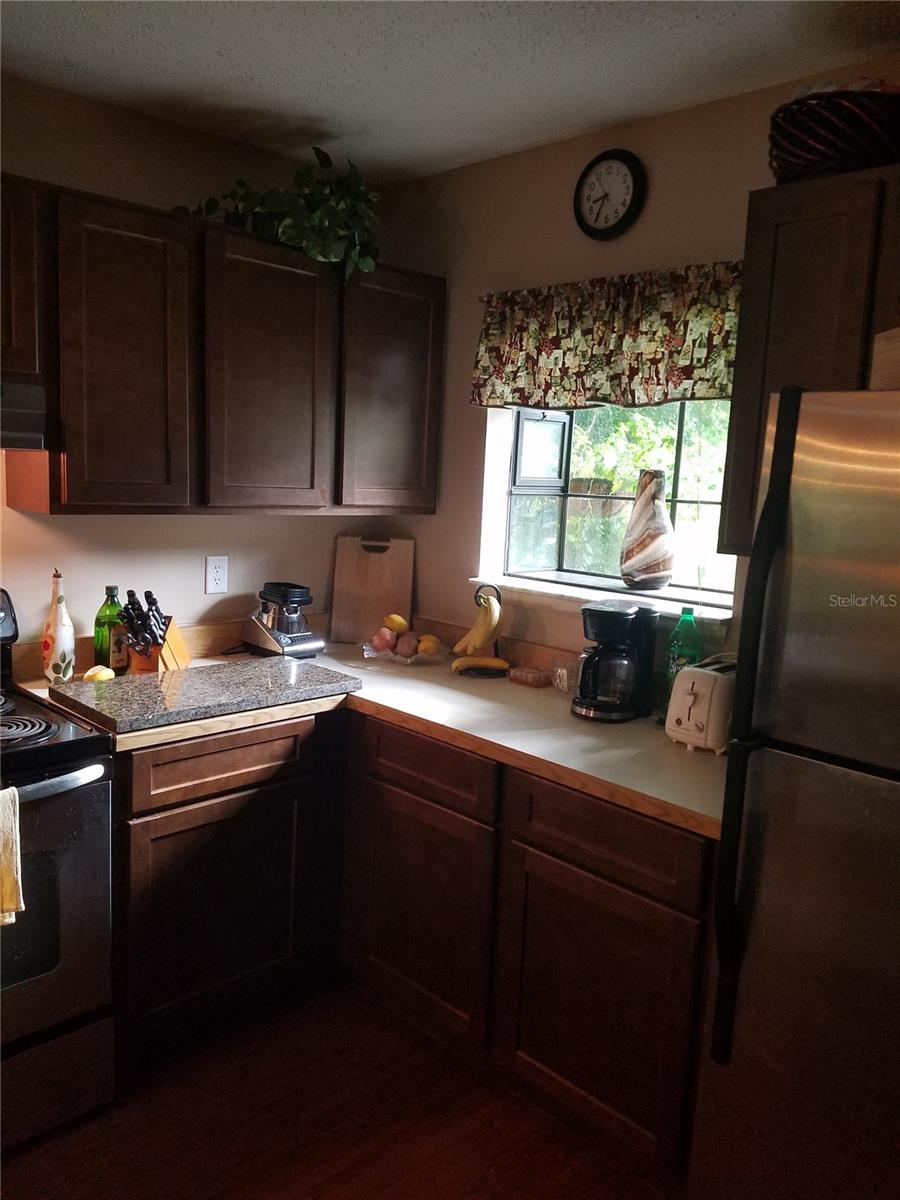 Image 11 of 14 For 630 Newburyport Avenue