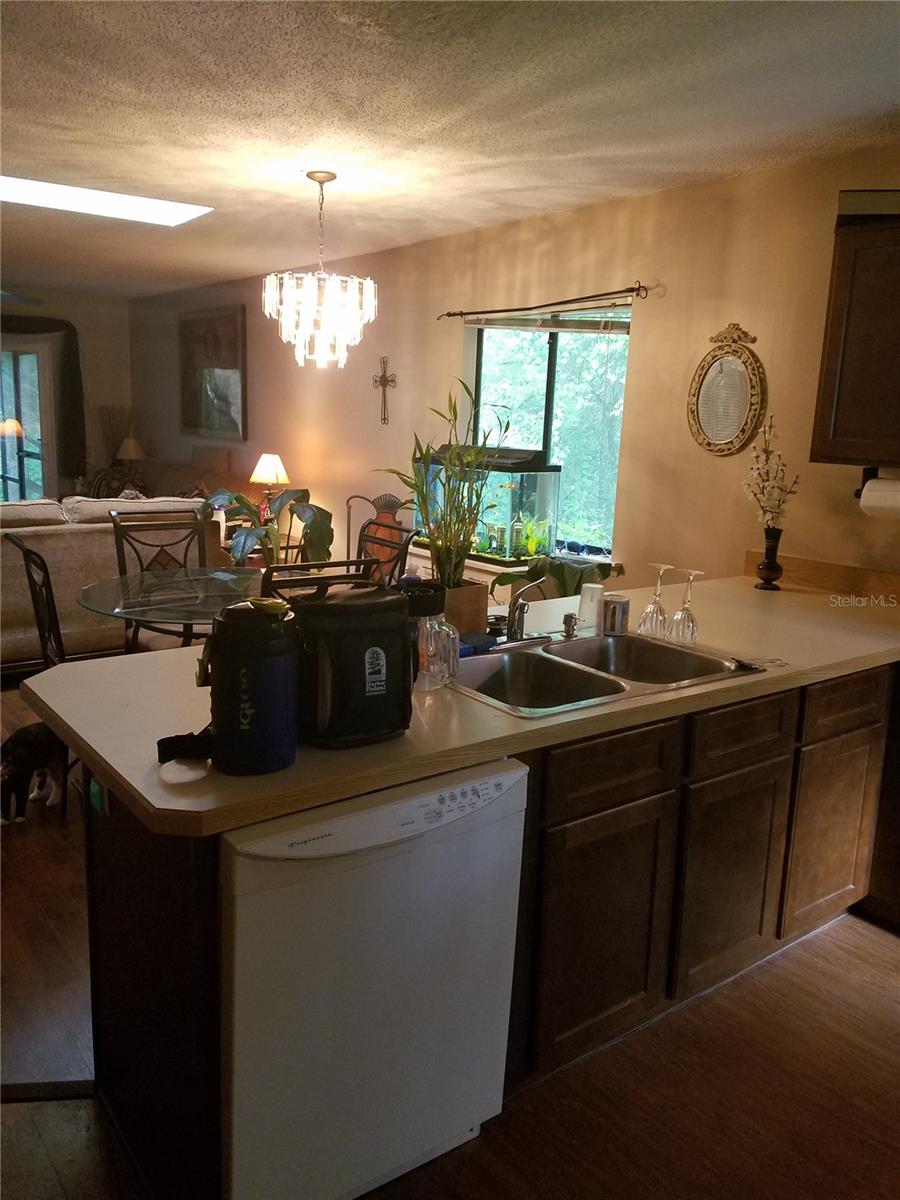 Image 13 of 14 For 630 Newburyport Avenue