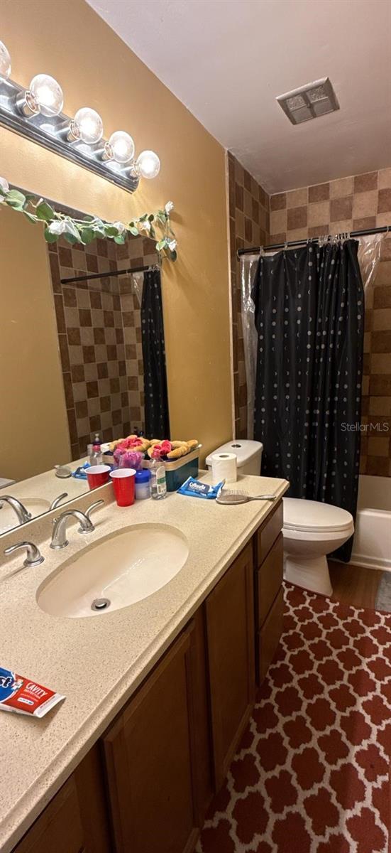 Image 6 of 14 For 630 Newburyport Avenue