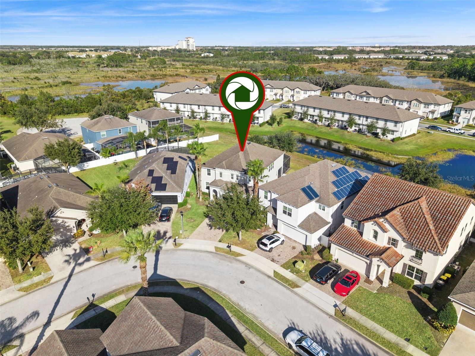 Image 45 of 46 For 1327 Yorkshire Court