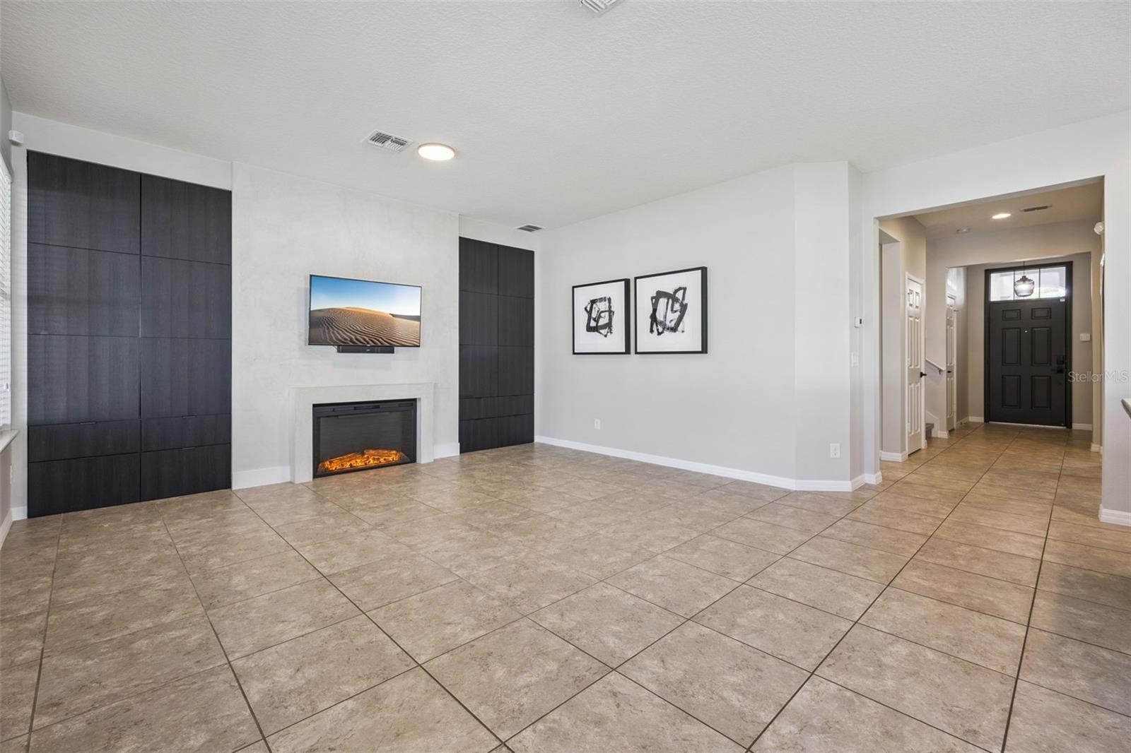 Image 6 of 46 For 1327 Yorkshire Court