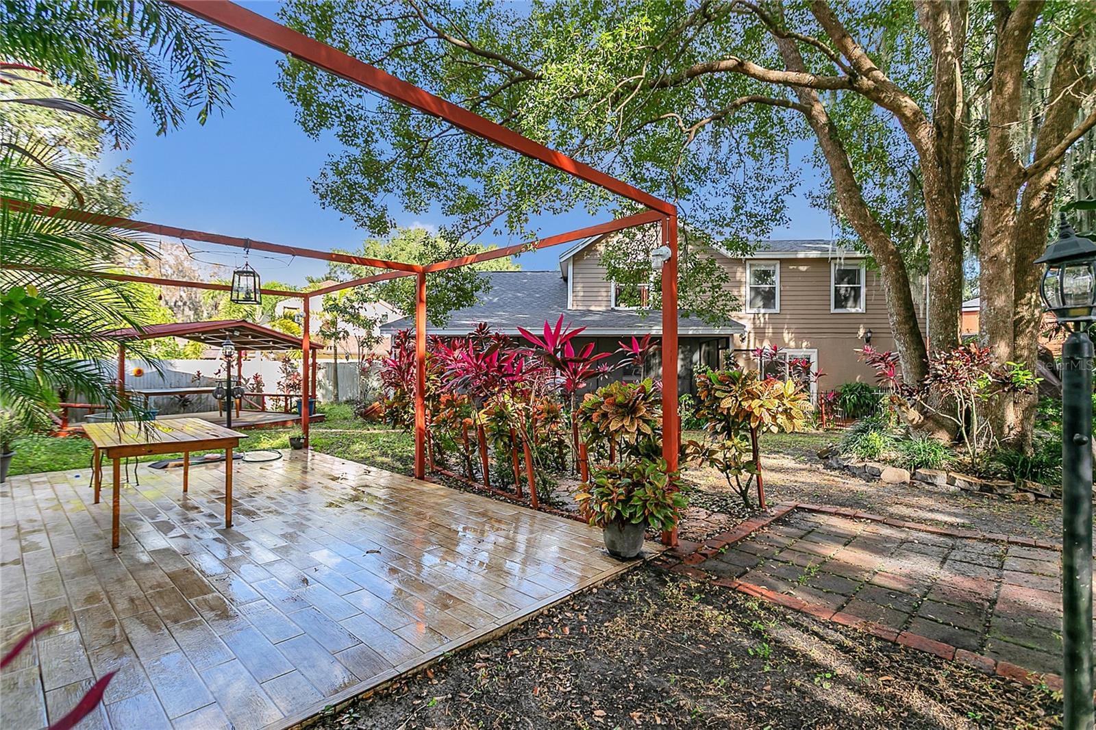 Image 34 of 41 For 8612 Otter Creek Court