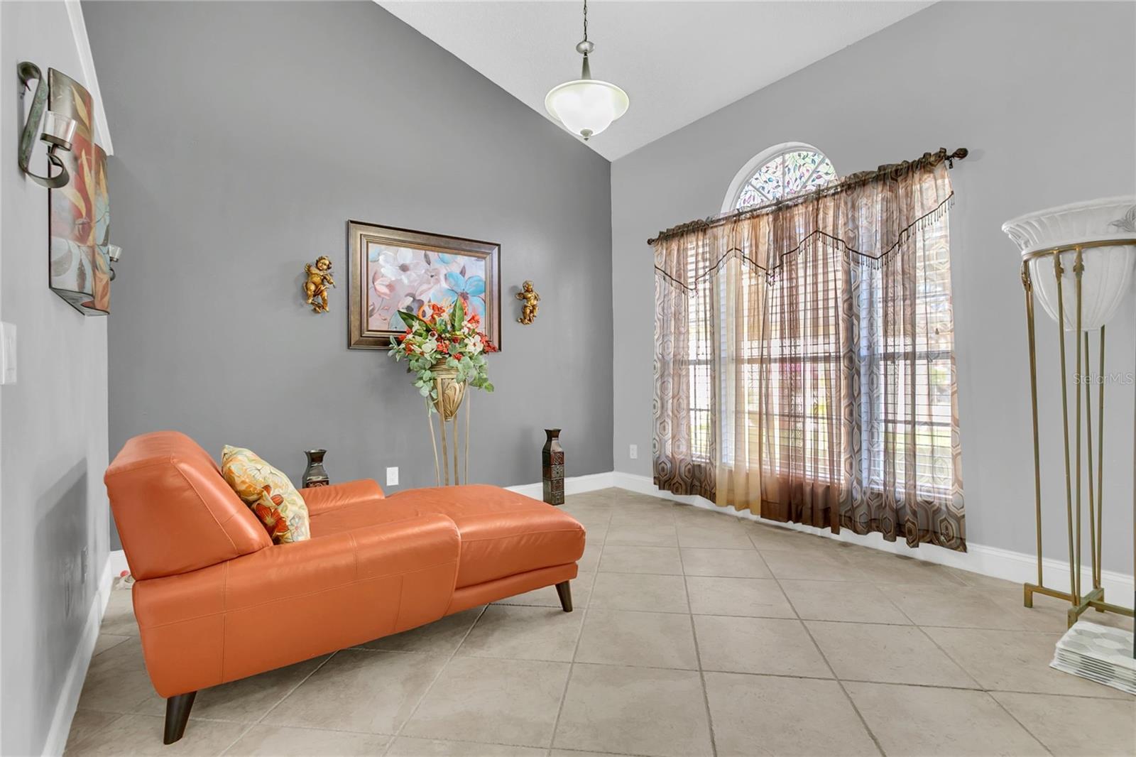 Image 9 of 41 For 8612 Otter Creek Court