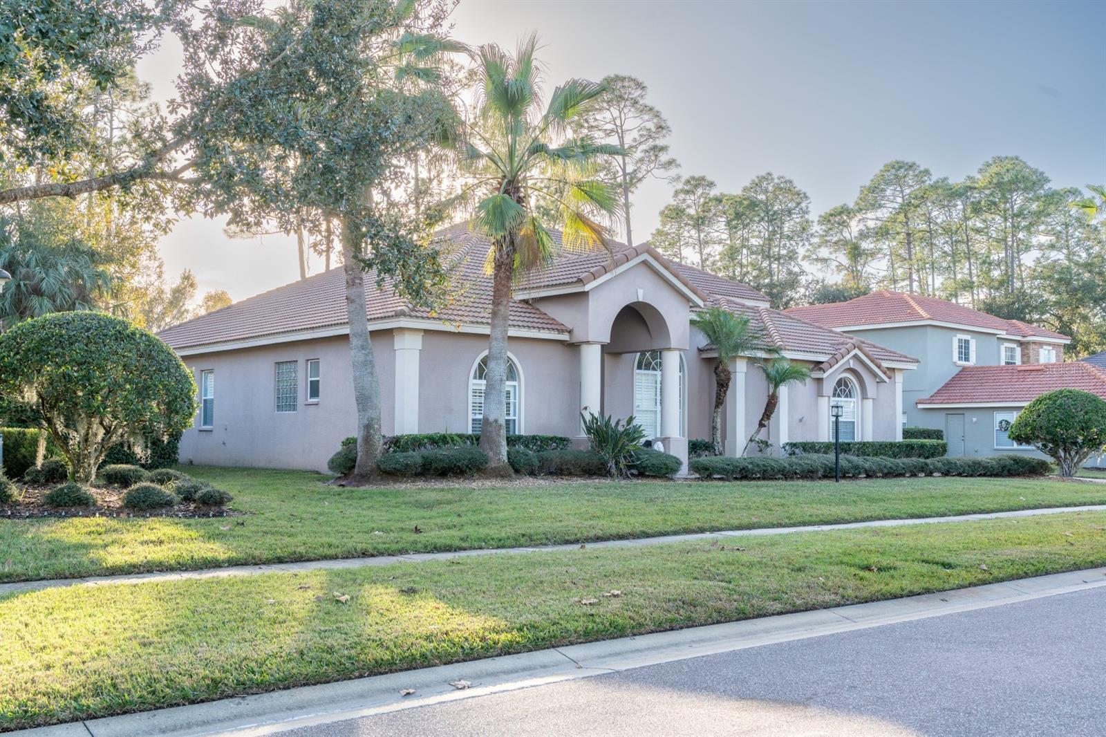 Image 10 of 30 For 1084 Shadowmoss Circle