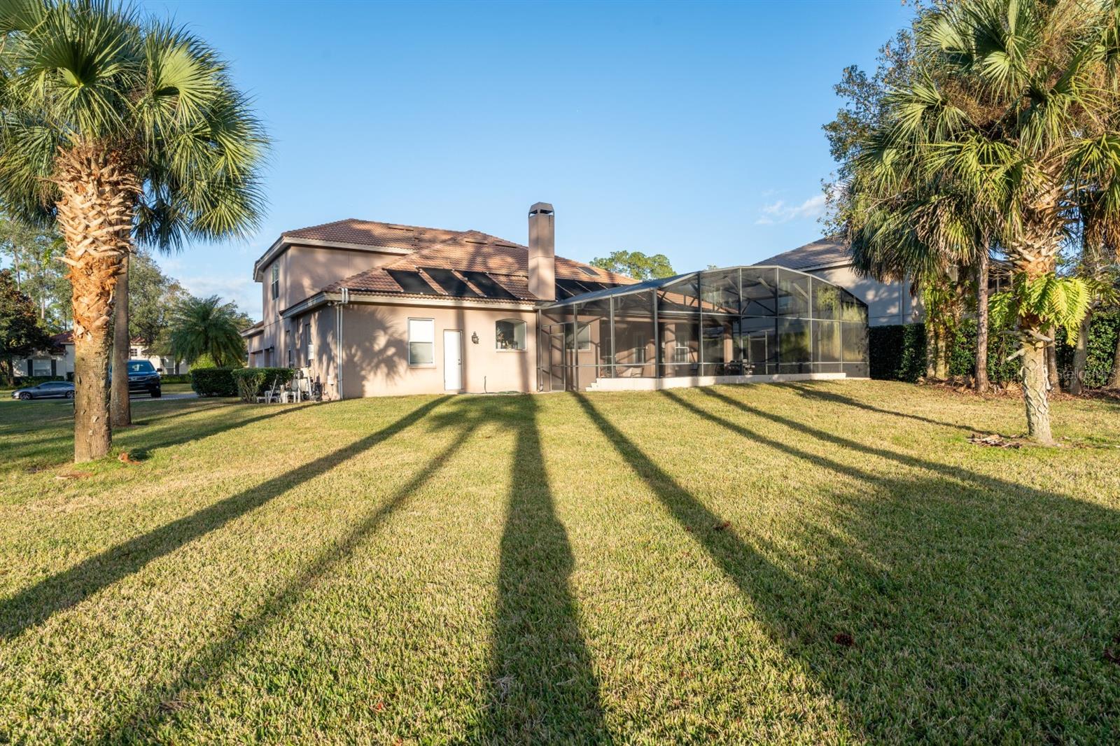 Image 15 of 30 For 1084 Shadowmoss Circle