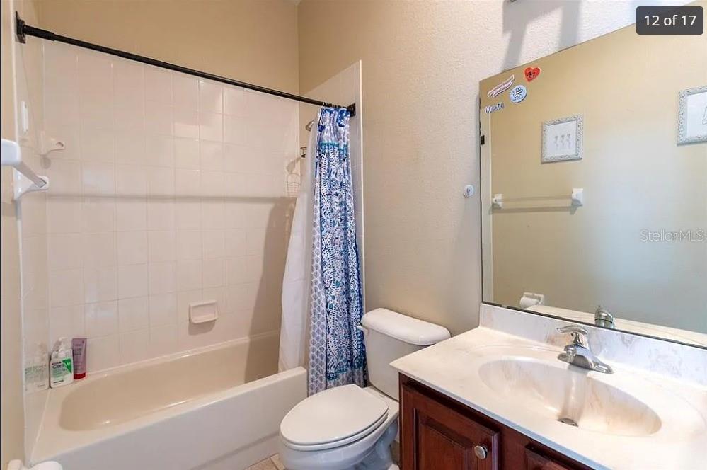 Image 26 of 30 For 1084 Shadowmoss Circle