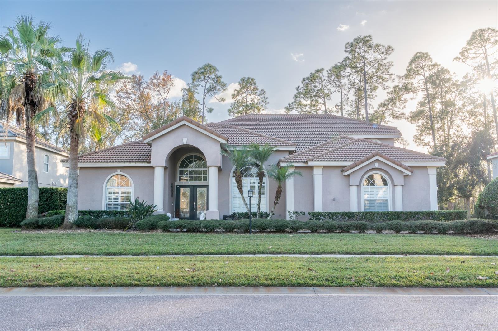 Image 9 of 30 For 1084 Shadowmoss Circle