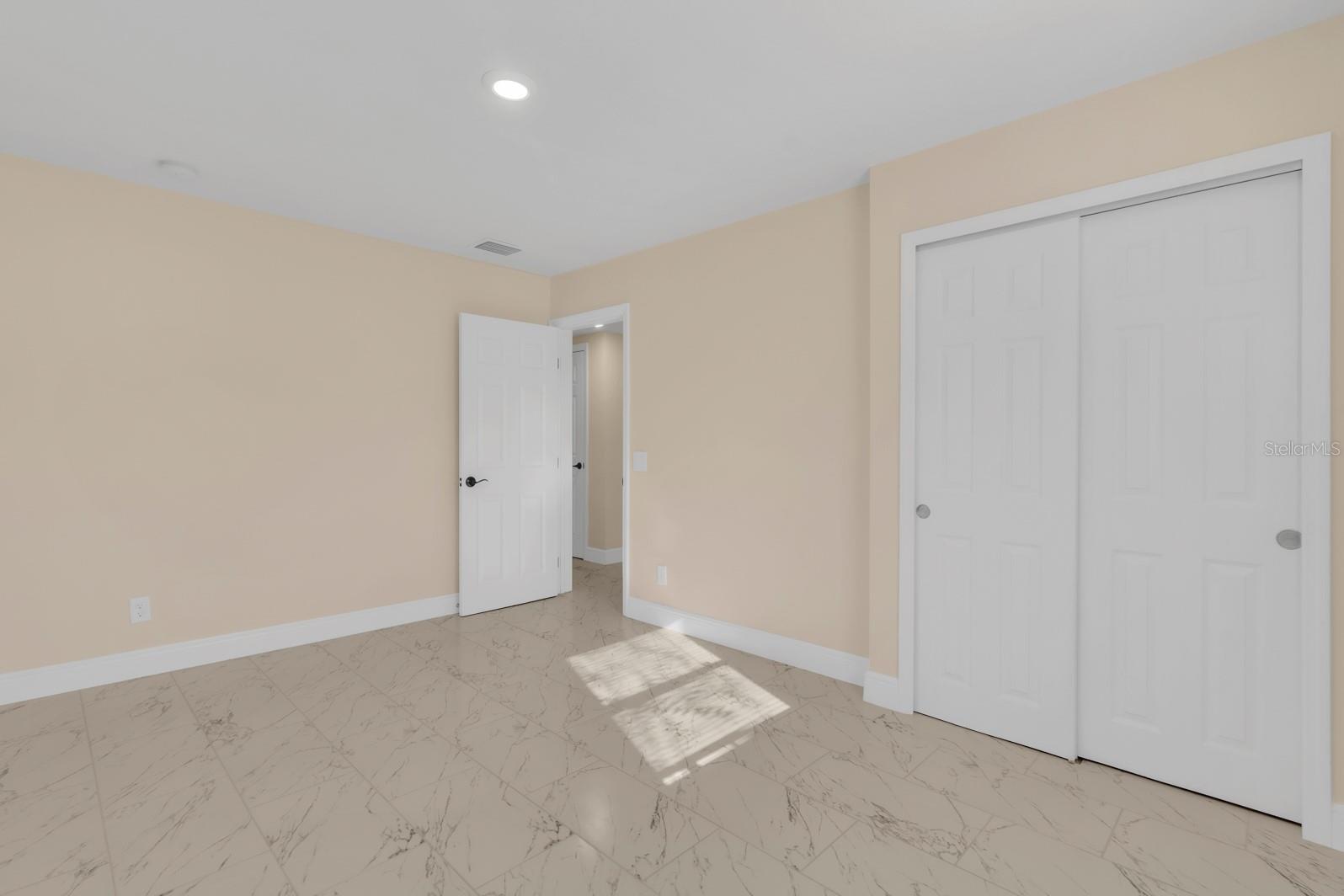 Image 23 of 29 For 1214 Elinore Drive