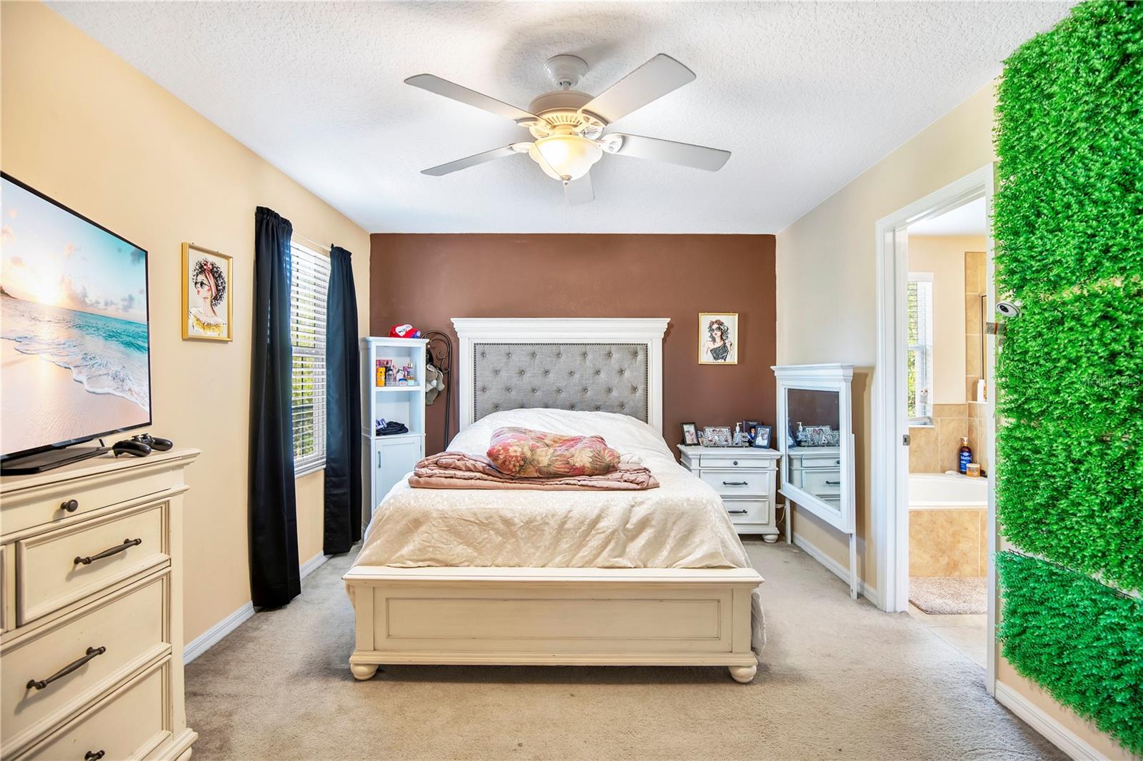 Image 13 of 27 For 5557 Rutherford Place