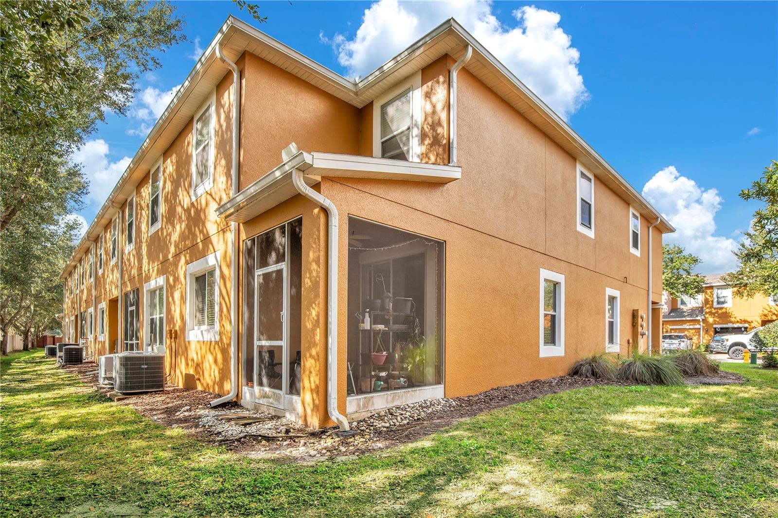 Image 22 of 27 For 5557 Rutherford Place