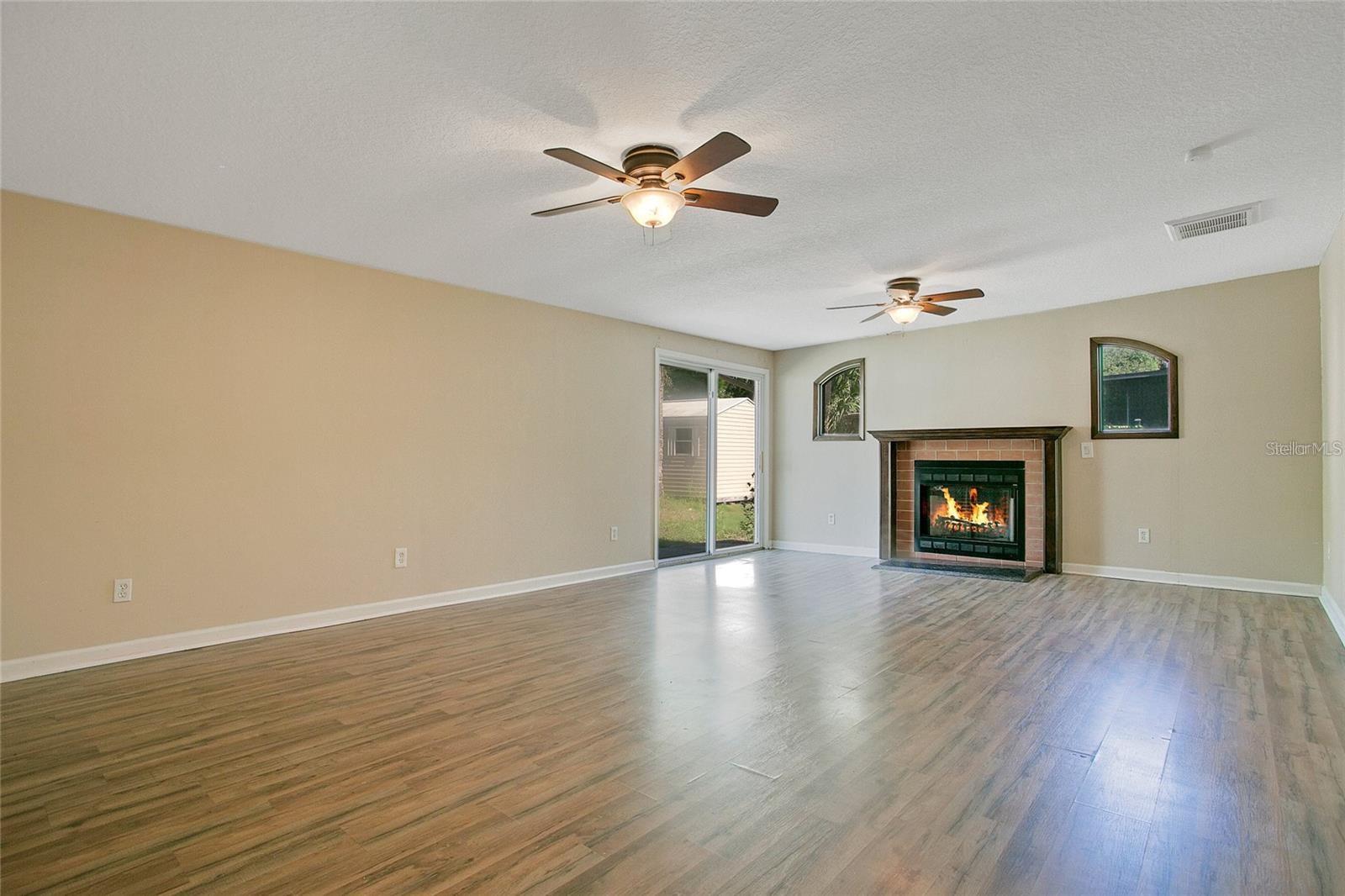 Image 6 of 8 For 3431 Hunt Lane