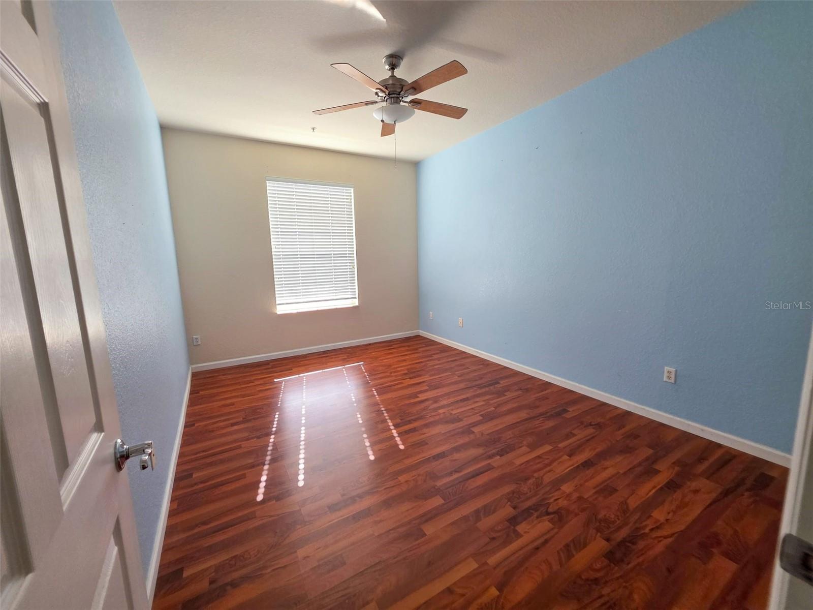 Image 10 of 23 For 3326 Robert Trent Jones Drive Drive 402