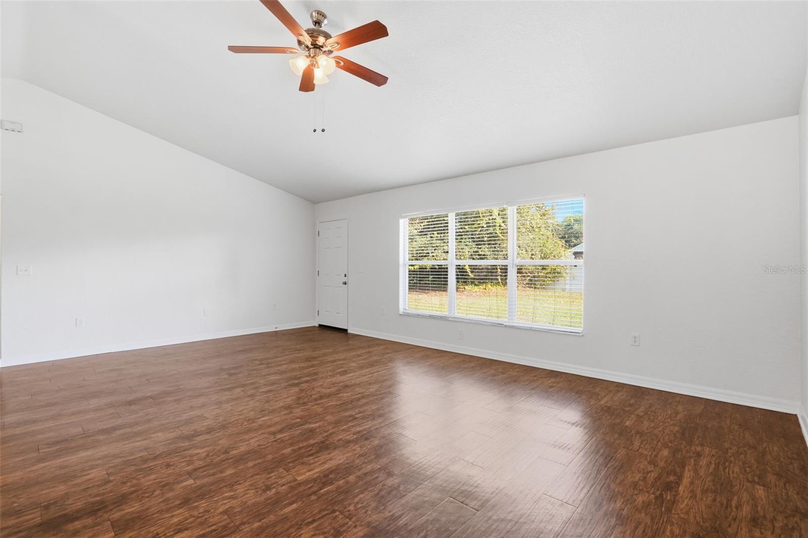 Image 5 of 26 For 6925 Krenson Oaks Street